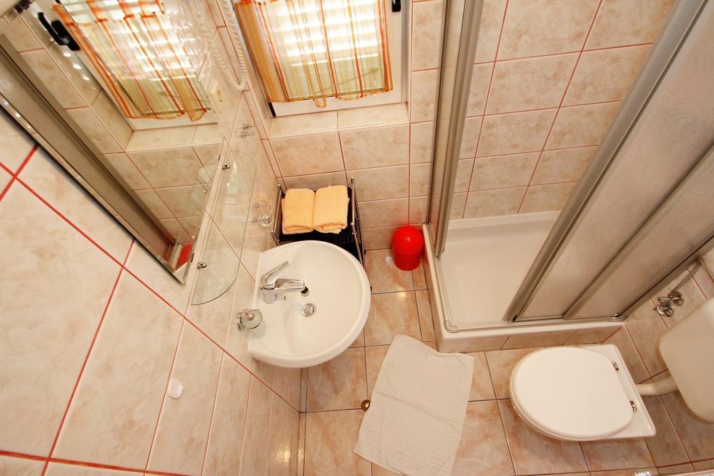 Apartment Vucic ماكارسكا الغرفة الصورة