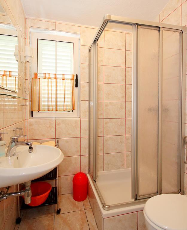 Apartment Vucic ماكارسكا الغرفة الصورة