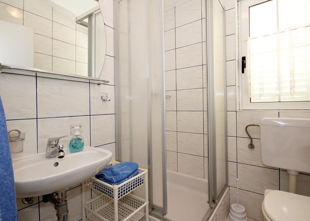 Apartment Vucic ماكارسكا الغرفة الصورة
